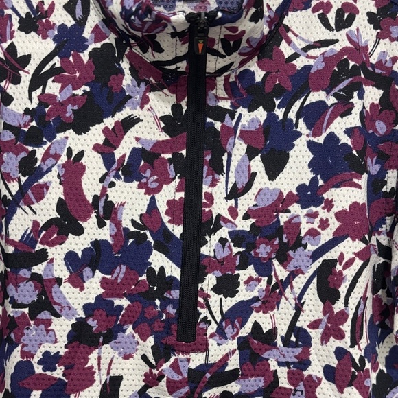 Kerrits Kids Ice Fill Short Sleeve in purple floral pattern size small - Picture 4 of 4